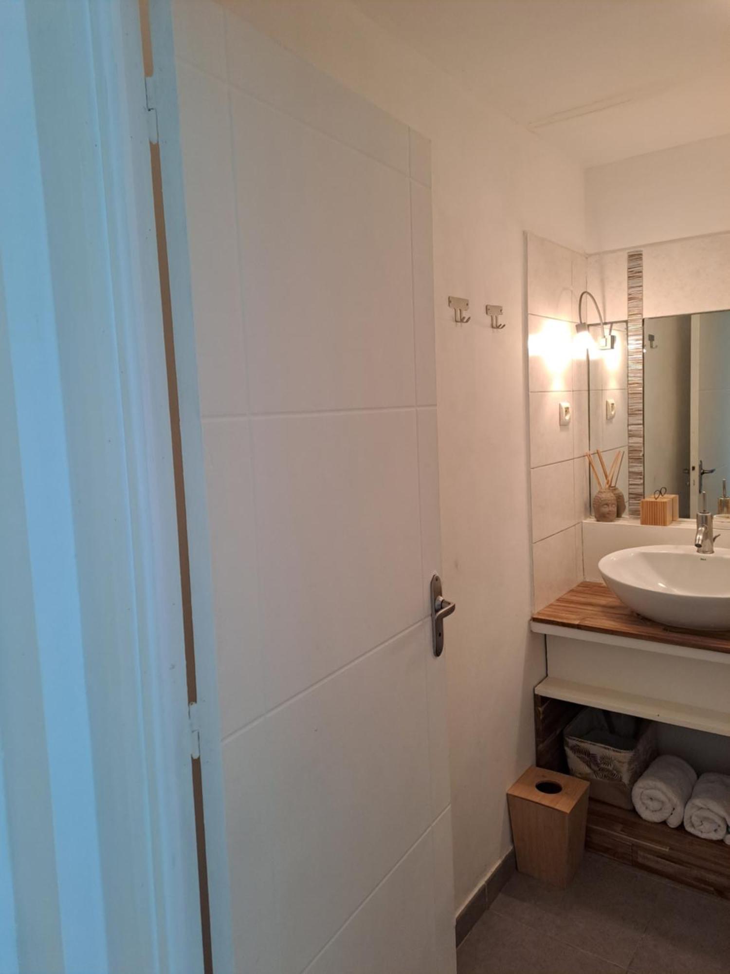 Rdc Appartement En Bord De Mer Au Son Des Vagues Le Moule Zewnętrze zdjęcie