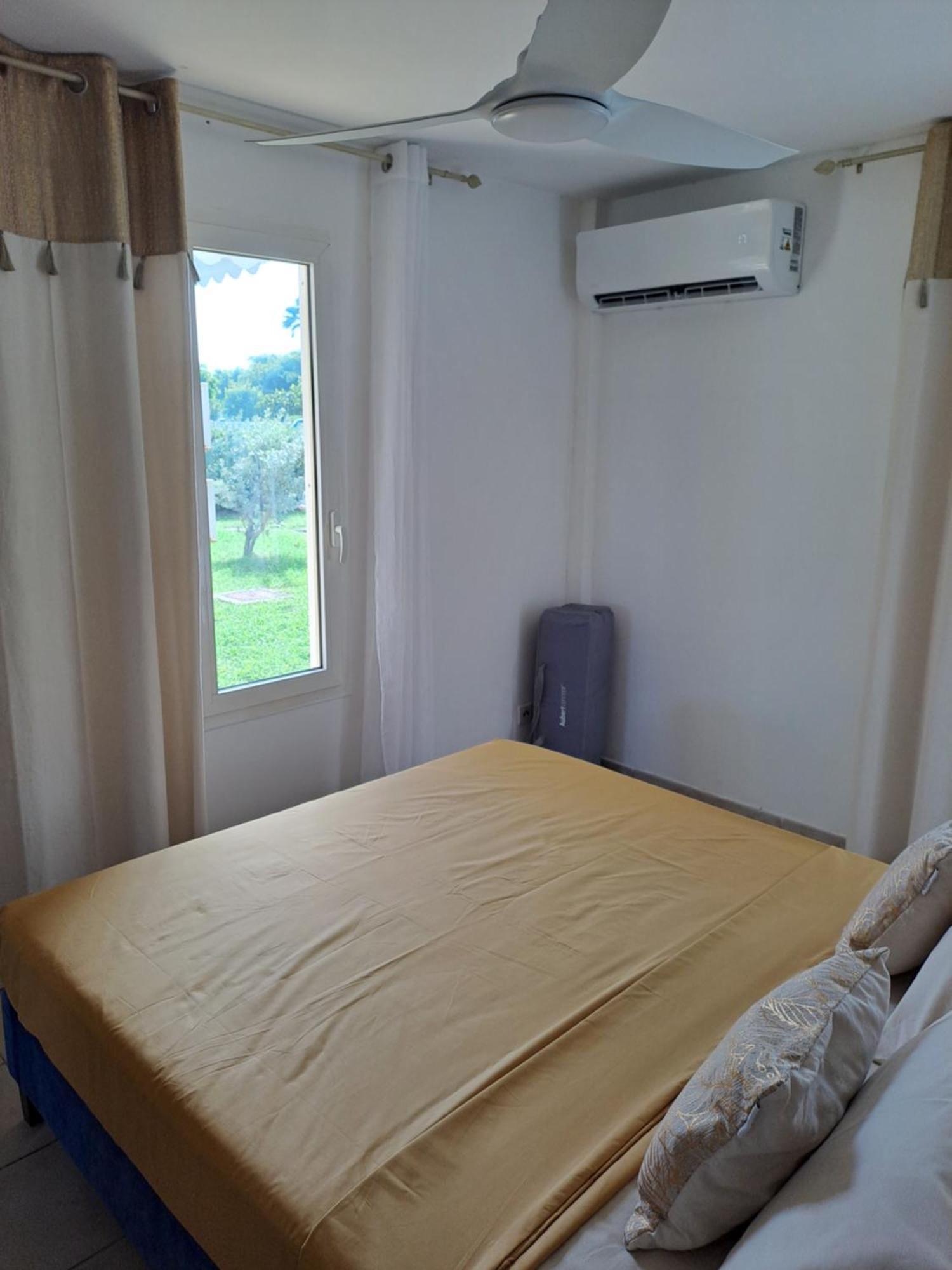 Rdc Appartement En Bord De Mer Au Son Des Vagues Le Moule Zewnętrze zdjęcie